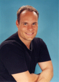 Dr. Vic Naumov